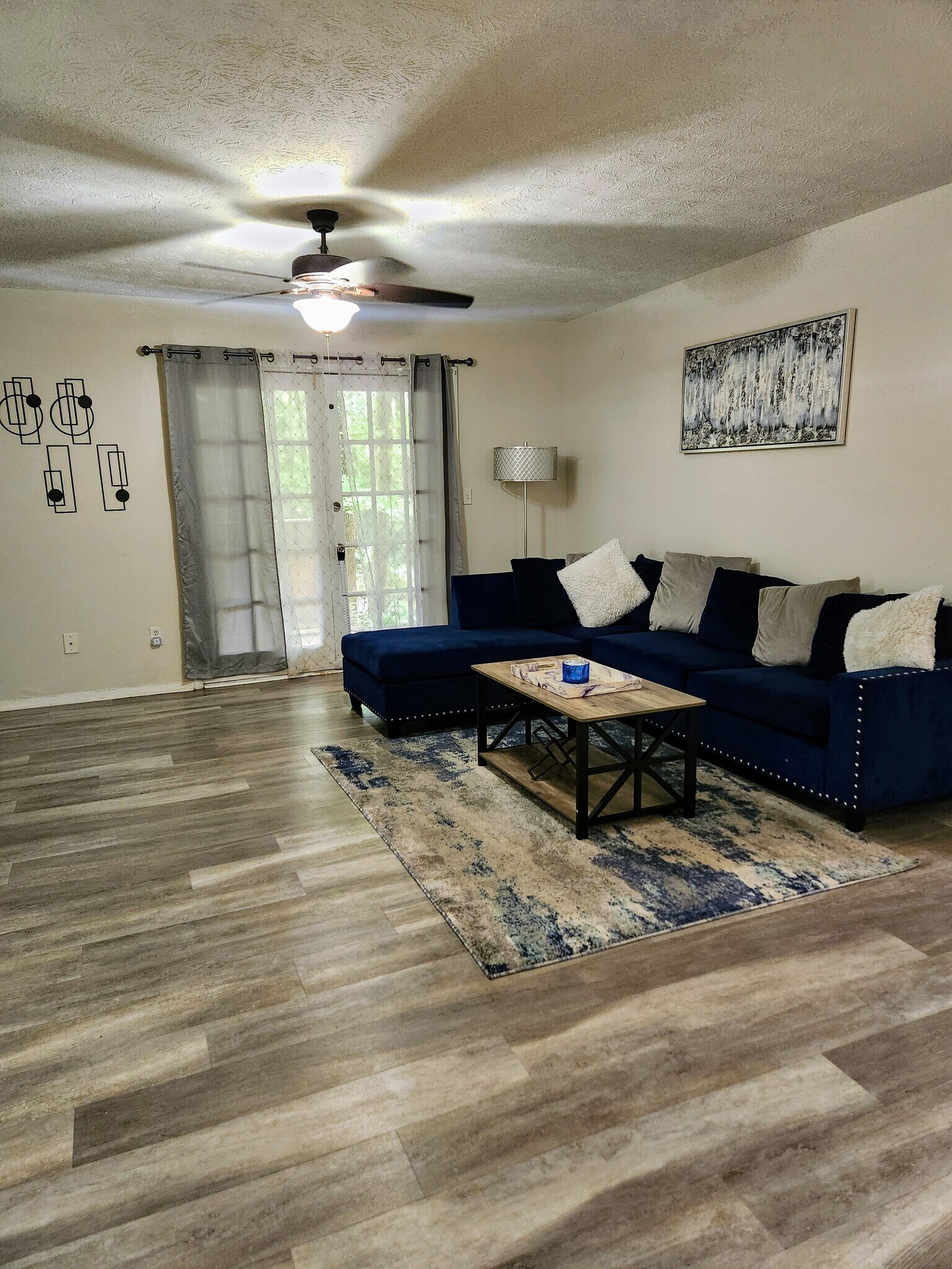 Building Photo - 905 Wynnes Ridge Cir SE