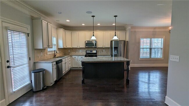 Building Photo - 1020 Willow Field Ln