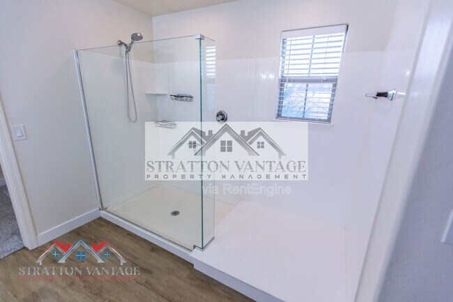 Building Photo - 23658 S 210th Pl