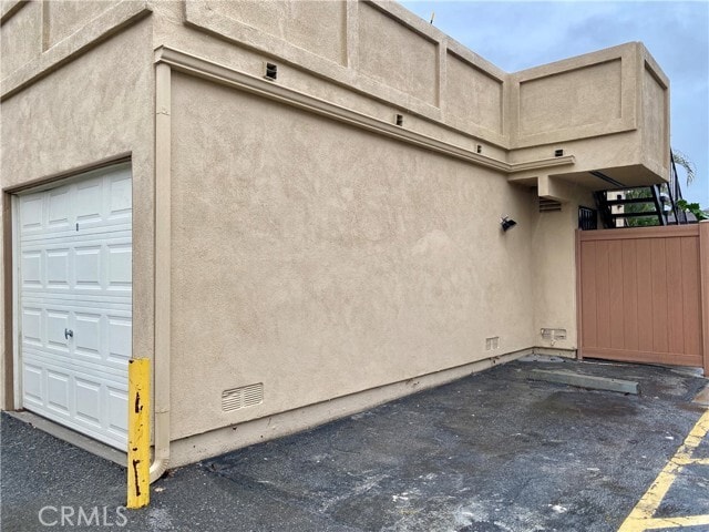 Building Photo - 12422 Cuesta Dr