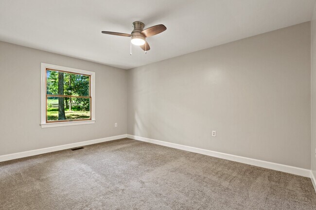 Building Photo - 37744 Hughesville Rd