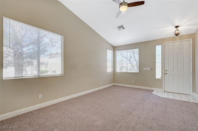 Building Photo - 877 Veranda View Ave