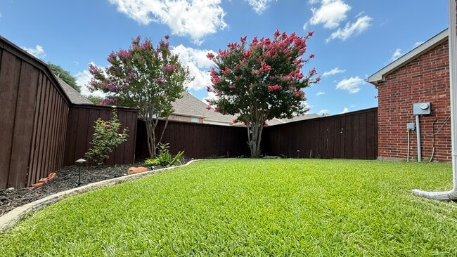Building Photo - 4077 Frio Way