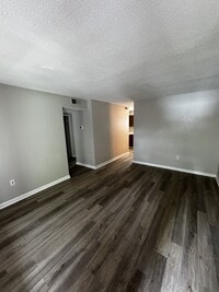 Building Photo - 251 Rast St