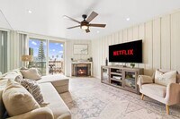 Building Photo - 999 N Pacific St