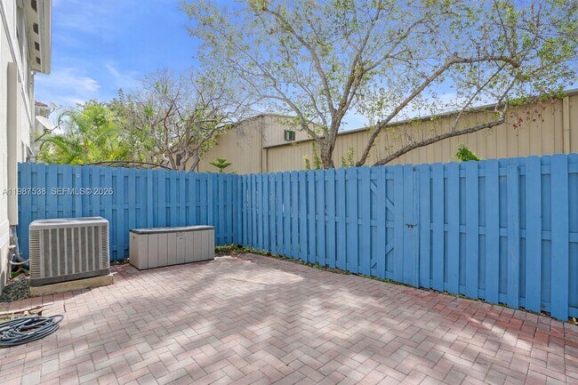 Building Photo - 12554 SW 125th Terrace