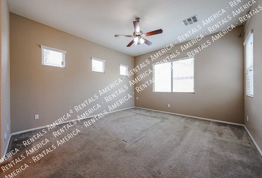 Building Photo - 10160 W Robin Ln
