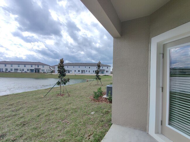 Building Photo - 32094 Powderpuff Mimosa Dr