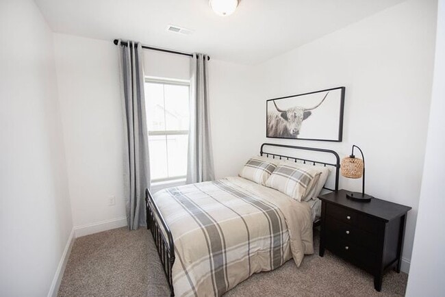 Building Photo - $1,000 MOVE-IN CREDIT! Stunning 3-Bed, 2.5-Bath Townhome at The Lily at Clover Ridge