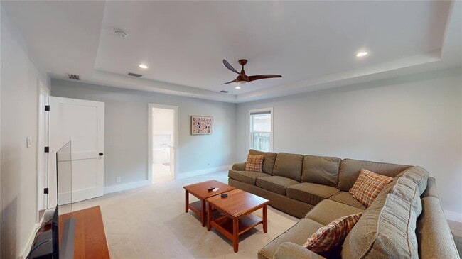 Building Photo - 3102 Foxfire Dr