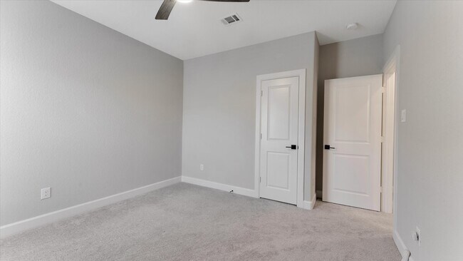 Building Photo - 15607 Rising Wren Ct
