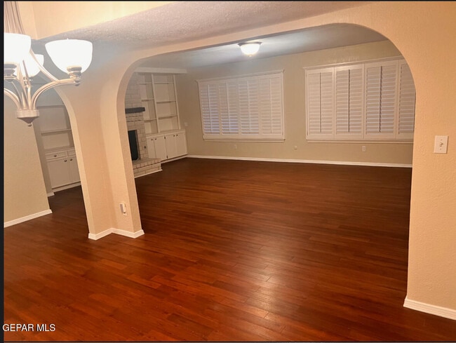 Building Photo - 6301 Jebel Way