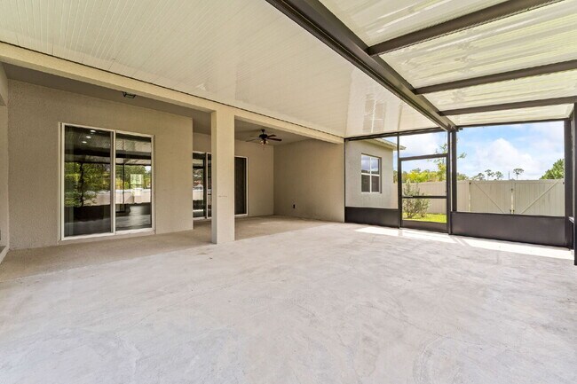 Building Photo - Spacious 4-Bedroom Home with 3 Full Baths ...