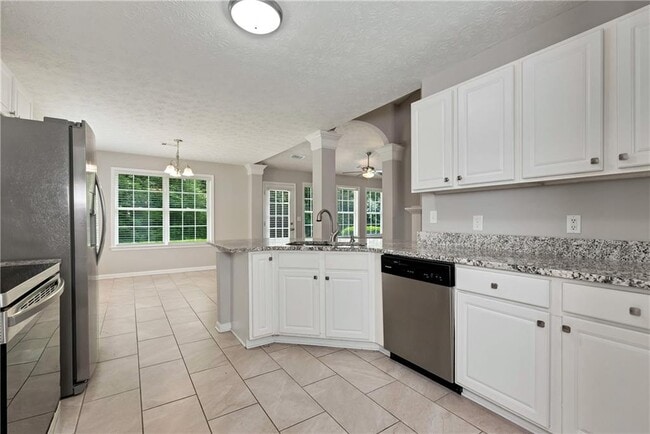 Building Photo - 1480 Ridgemill Terrace NE
