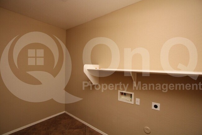 Building Photo - 4059 S Mingus Dr