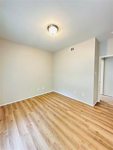 Building Photo - 9300 Hunter Chase Dr