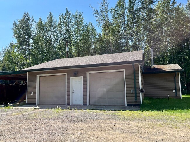 Building Photo - 757 Joy Dr
