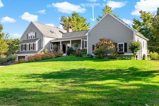 Primary Photo - 1 Little Smelt Pond Rd