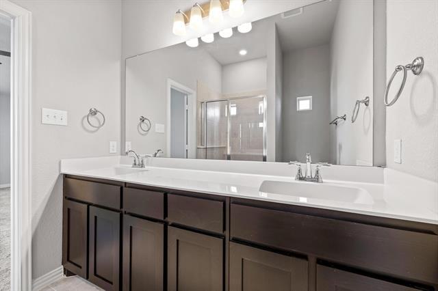 Building Photo - 3201 Solana Cir