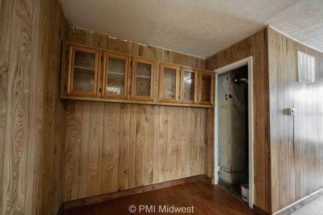 Building Photo - "Charming 1-Bedroom Retreat in Kokomo – Cozy 600 Sq Ft with Modern Comforts!"