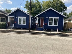 Building Photo - 3516 Nagle St