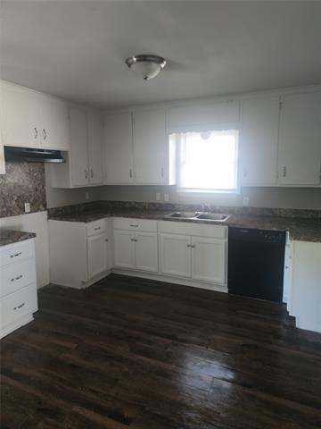 Building Photo - 532 S Judd St