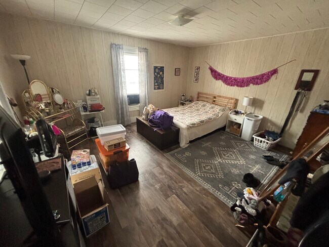 Building Photo - 10 Mingo St