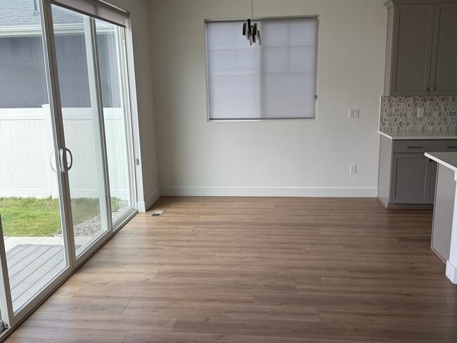 Building Photo - 6086 W Esker Terrace Ln