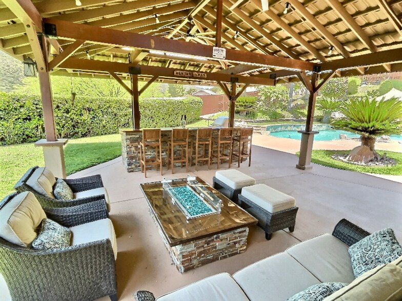 Building Photo - 17080 Harvest Point Way