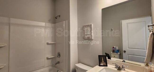 Building Photo - 7124 Timberland Trl