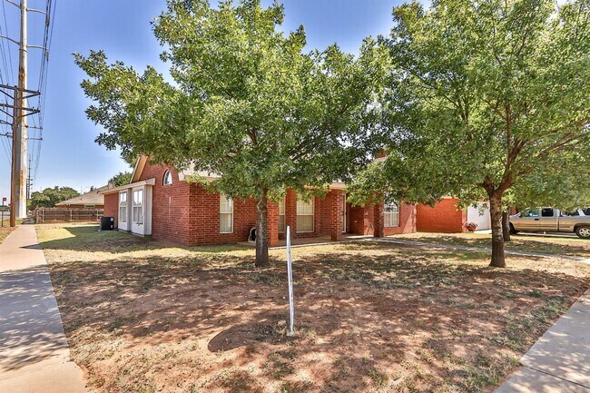 Building Photo - Available July 7th in Frenship ISD!
