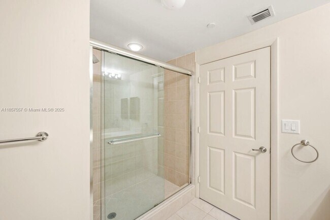 Building Photo - 510 NW 84th Ave