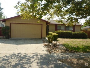 Building Photo - Concord! Dana Estates 3 bedroom 2 bathroom...