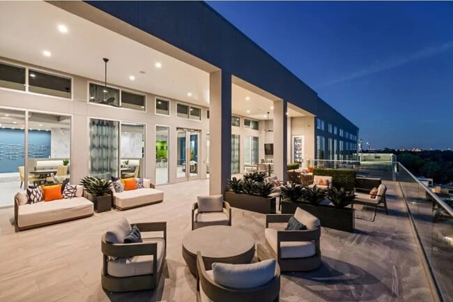 Building Photo - 1317 Post Oak Blvd