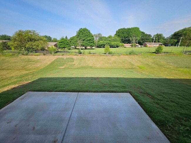 Building Photo - Bell Farm Community - 3BR / 2BA + Garage