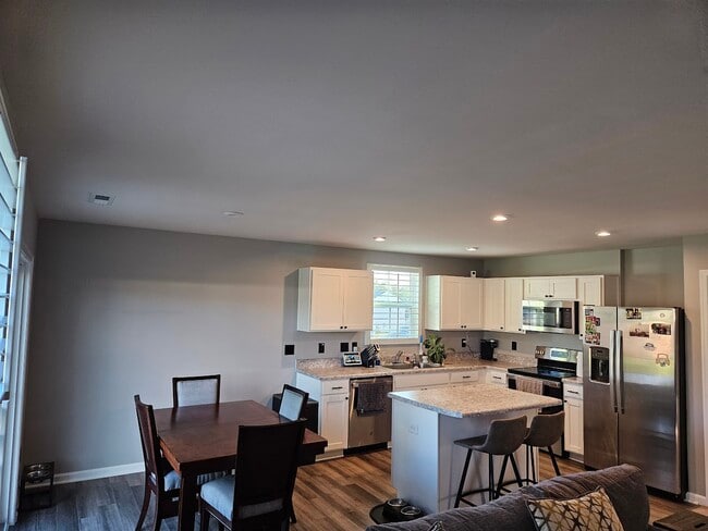 Building Photo - 57 Bird Dog Dr