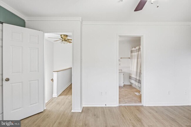 Building Photo - 3052 Benefit Ct