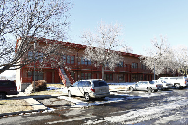 Building Photo - The Cannery