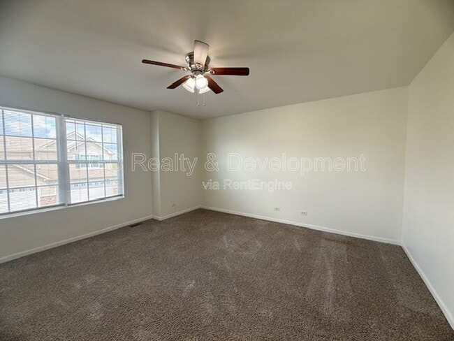 Building Photo - 1062 Turin Dr