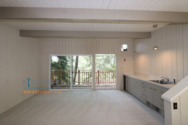 Building Photo - Contemporary Montclair 3+ Bedroom Canyon H...