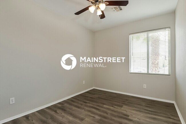 Building Photo - 3 Bedroom Pet-Friendly Home in TUCSON, AZ ...