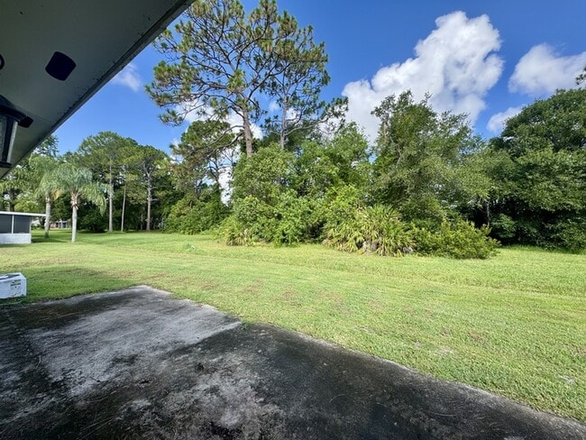 Building Photo - 5225 Wildflower Rd