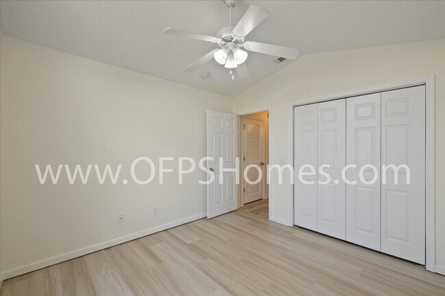 Building Photo - 4900 Cherokee Heights