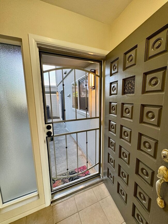 Building Photo - 3/2.5/2 Townhome located in Kuapa Isle-Wat...
