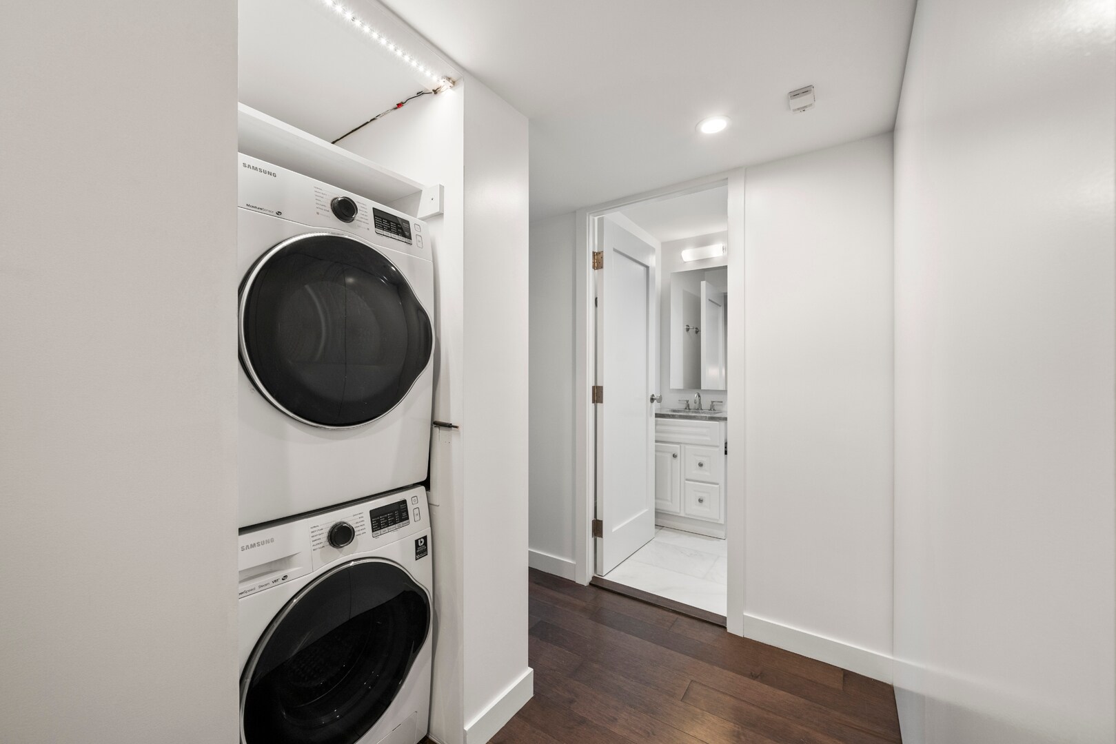 Building Photo - 417 Ellery Ct