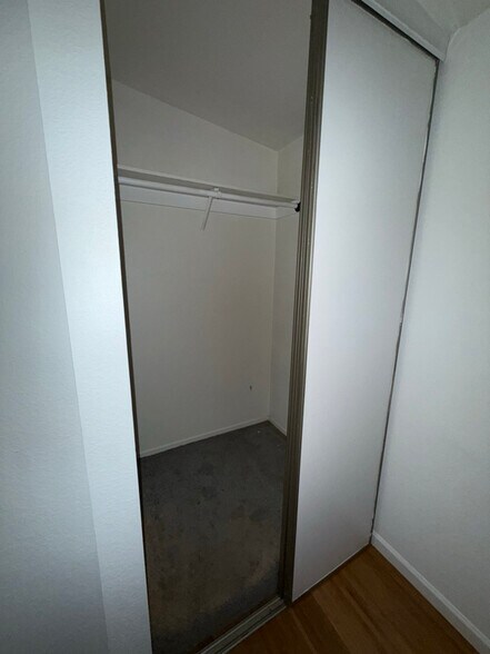 Building Photo - 28 Chesley Ave