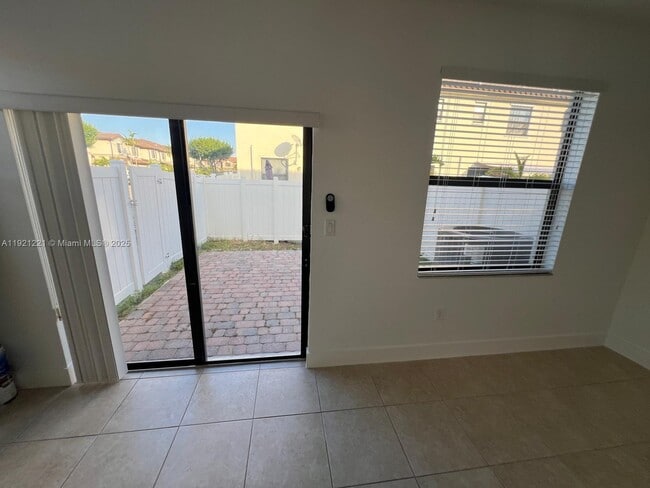 Building Photo - 9399 W 33rd Ln