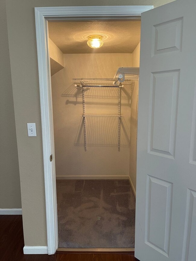 Building Photo - Available February 7th