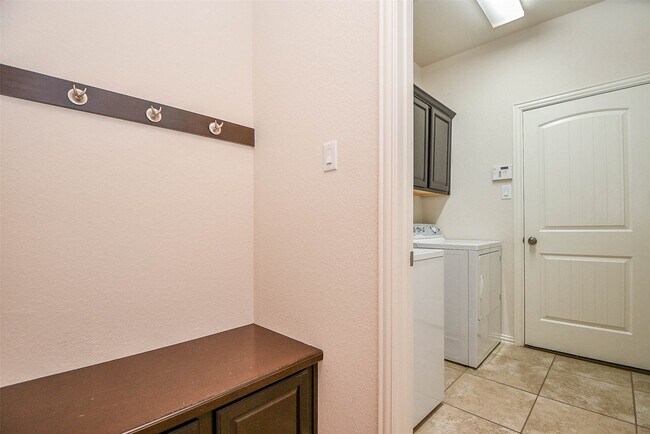 Building Photo - 9431 W Nightingale Hill Ln