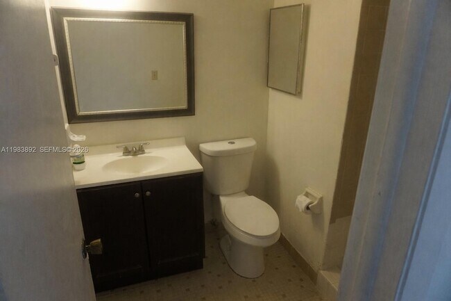 Building Photo - 15480 SW 82nd Ln